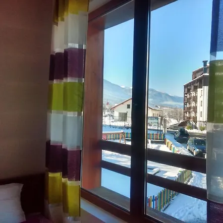 Apartman To Four+2 Predela 1 Banszko