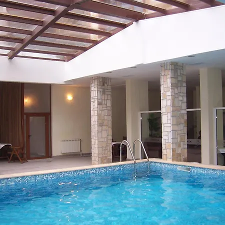 To Four+2 Predela 1 Apartman Banszko