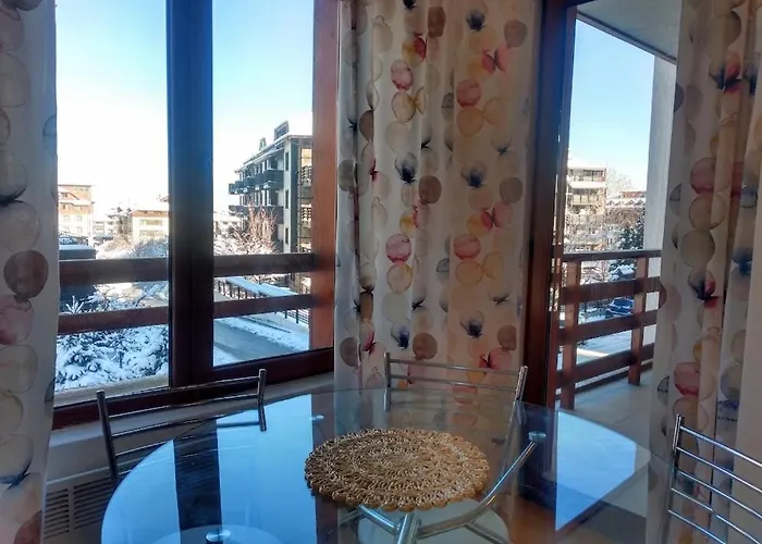 To Four+2 Predela 1 * 班斯科